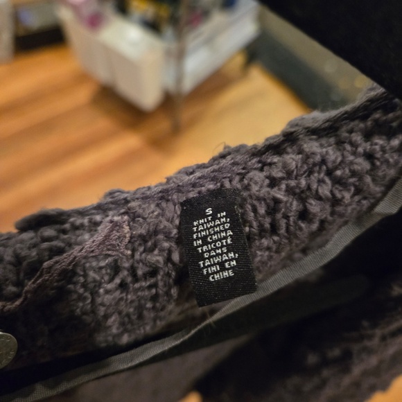 Anthropologie Grey Crocheted Cardigan - Size Small - Picture 7 of 7